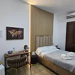 Centro 4* נאפולי