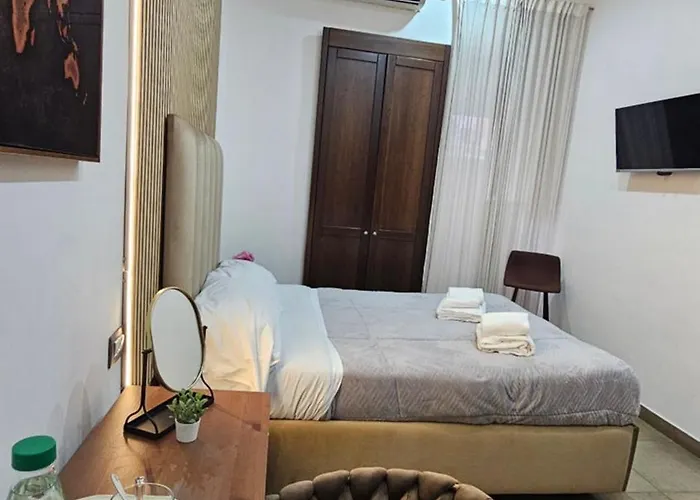 Centro 4* נאפולי