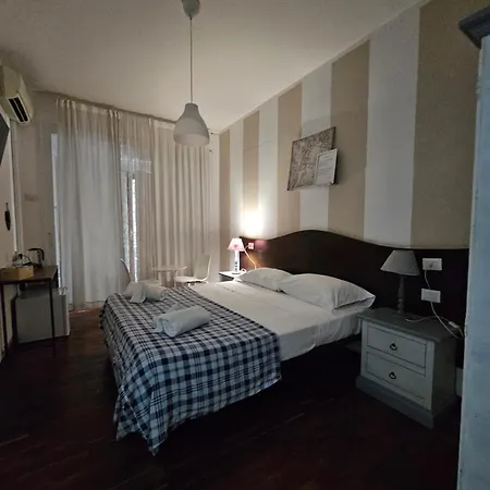 Room&jacuzzi Nápoles