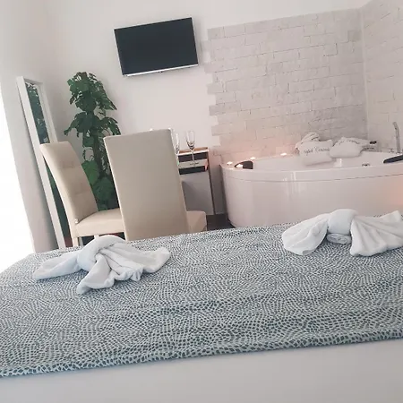 Πανσιόν Centro 4*