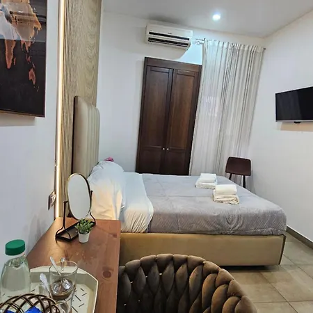 Centro 4* 那不勒斯