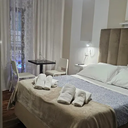 Centro 4* 那不勒斯