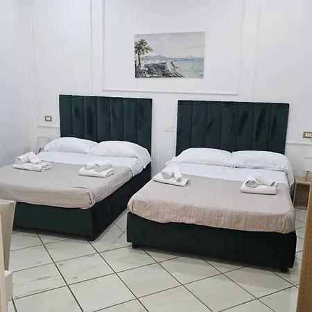 Centro 4* ナポリ