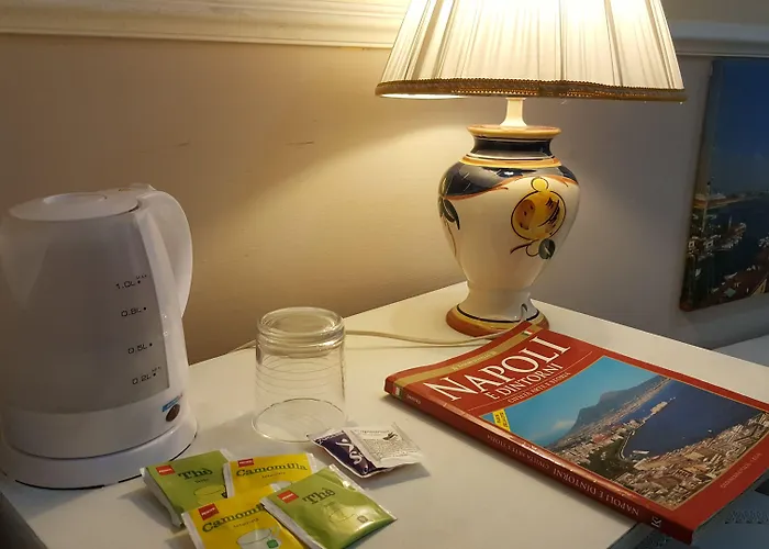 Centro بيت ضيافة نابولي