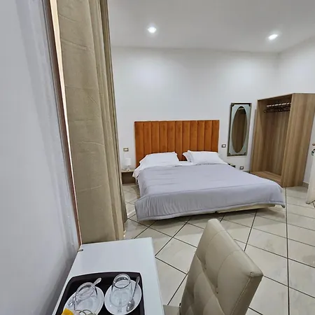Room&jacuzzi Гостевой дом